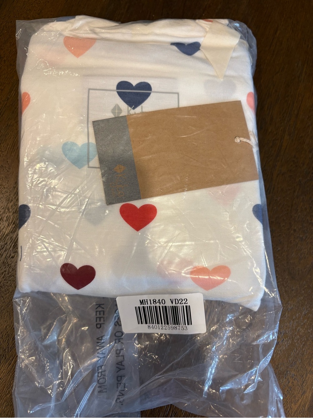 Kyte BABY White car seat cover with Multi-Colored Heart Print